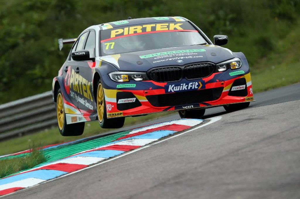Tordoff hoping for 'new chapter' after Thruxton pole